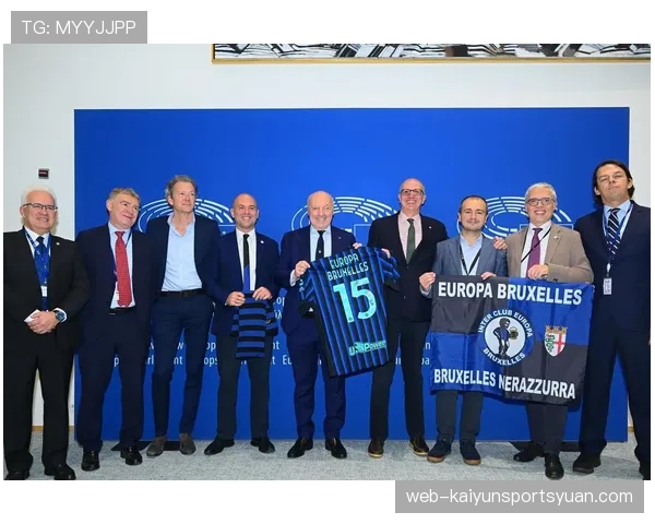 国际米兰战术依赖：防反“慢”下来的背后，是中场控制力的断层危机？