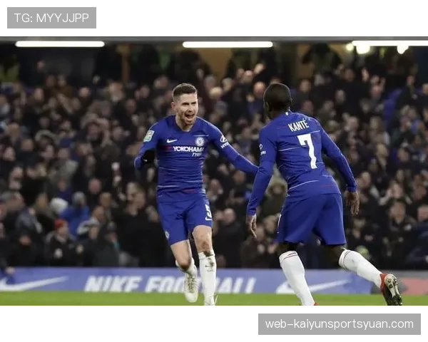 卡塞米罗与坎特的防守覆盖差异：体系驱动下的角色分化